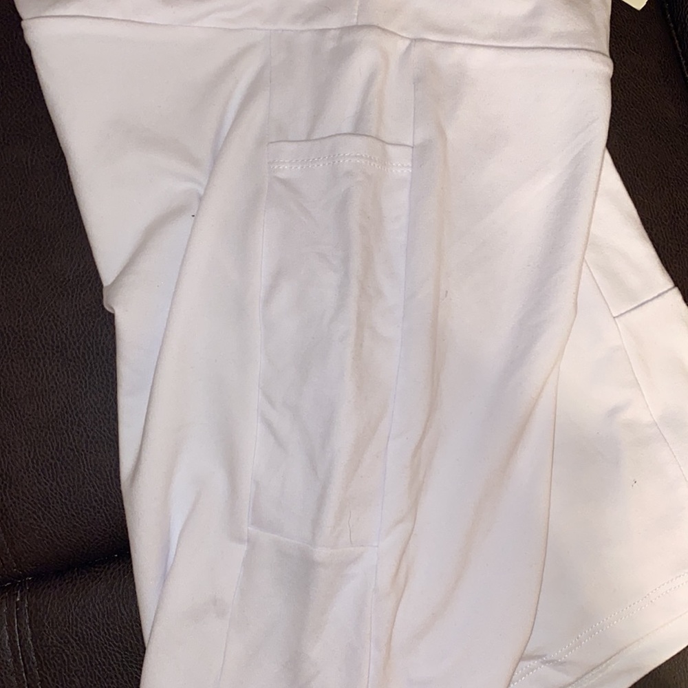 Eye candy shorts - Picture 2 of 4
